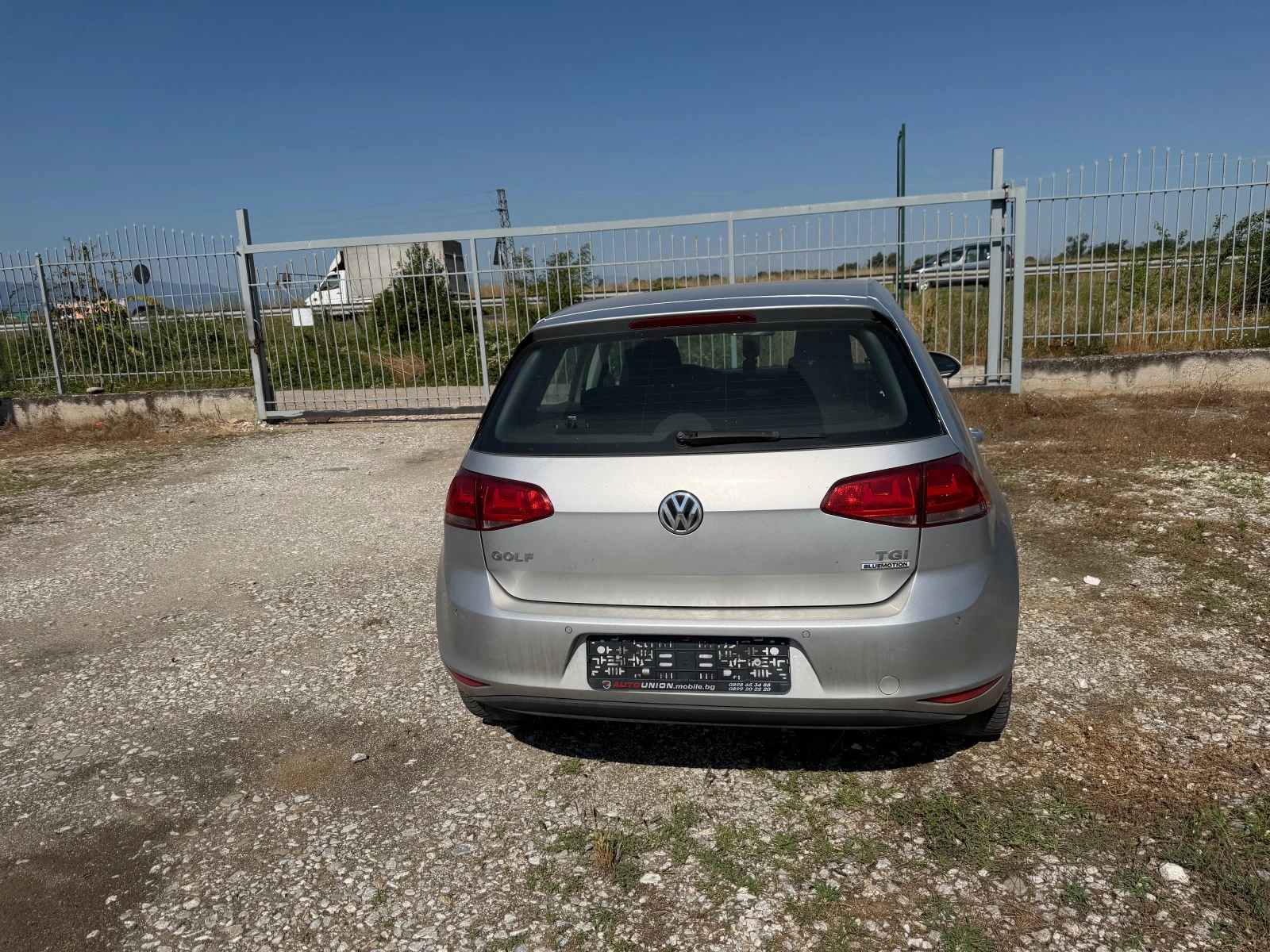 VW Golf 1.4 TGI, снимка 6 - Автомобили и джипове - 55197139