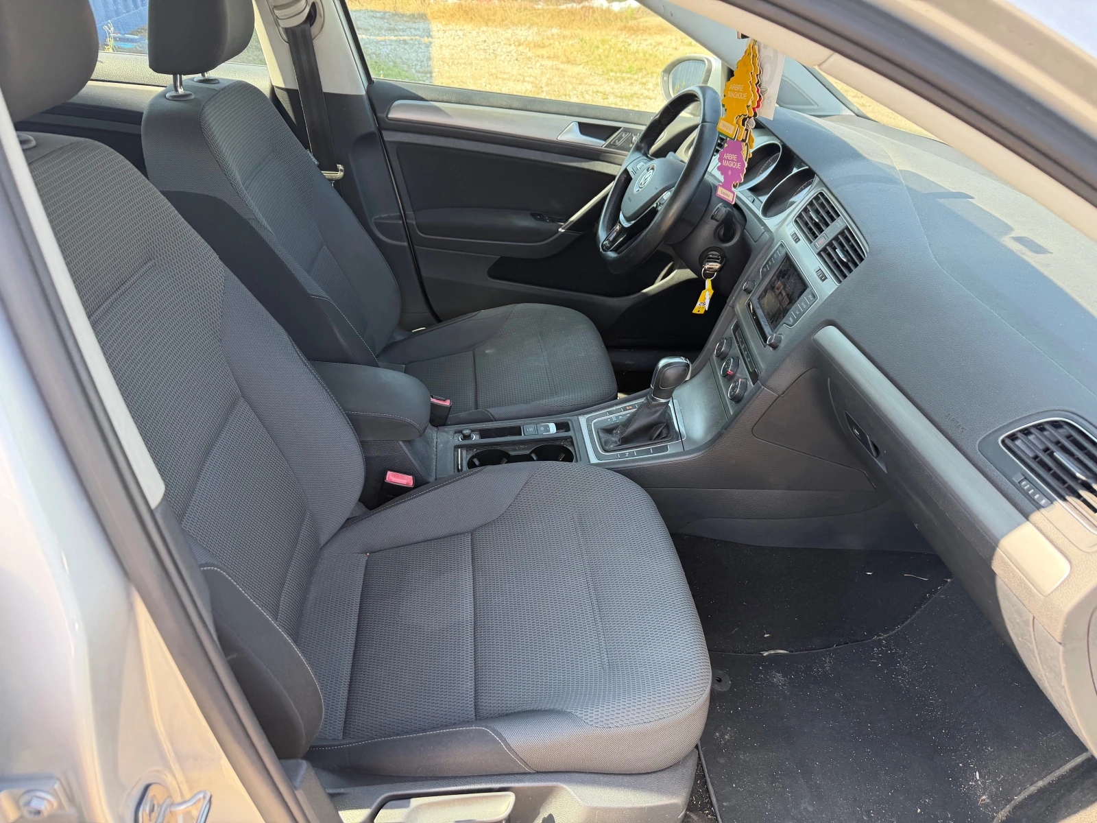 VW Golf 1.4 TGI, снимка 12 - Автомобили и джипове - 55197139