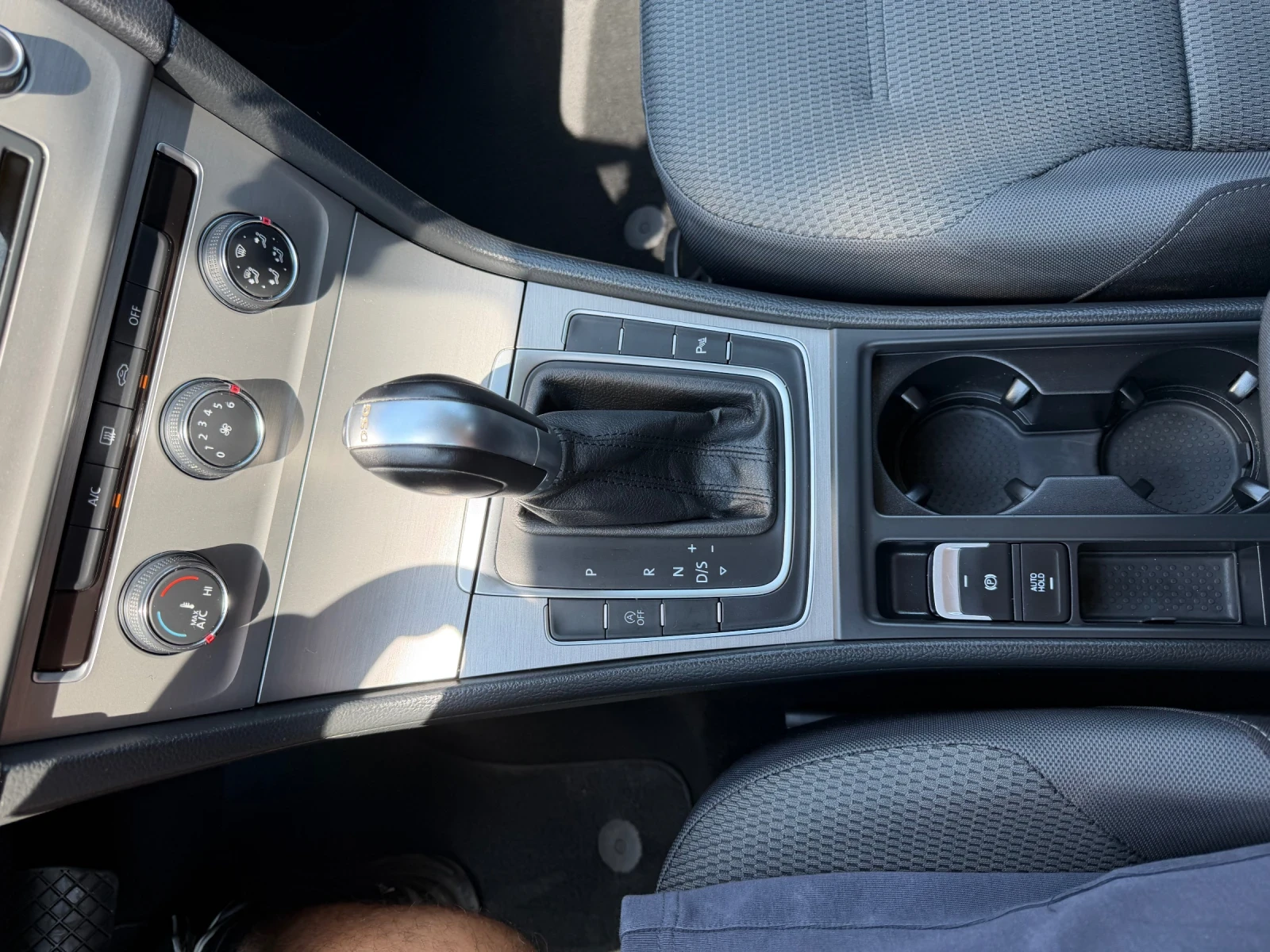 VW Golf 1.4 TGI | Mobile.bg � ����������� 12