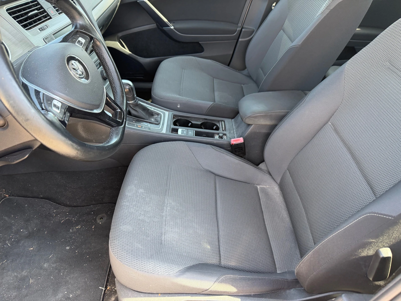 VW Golf 1.4 TGI, снимка 9 - Автомобили и джипове - 55197139