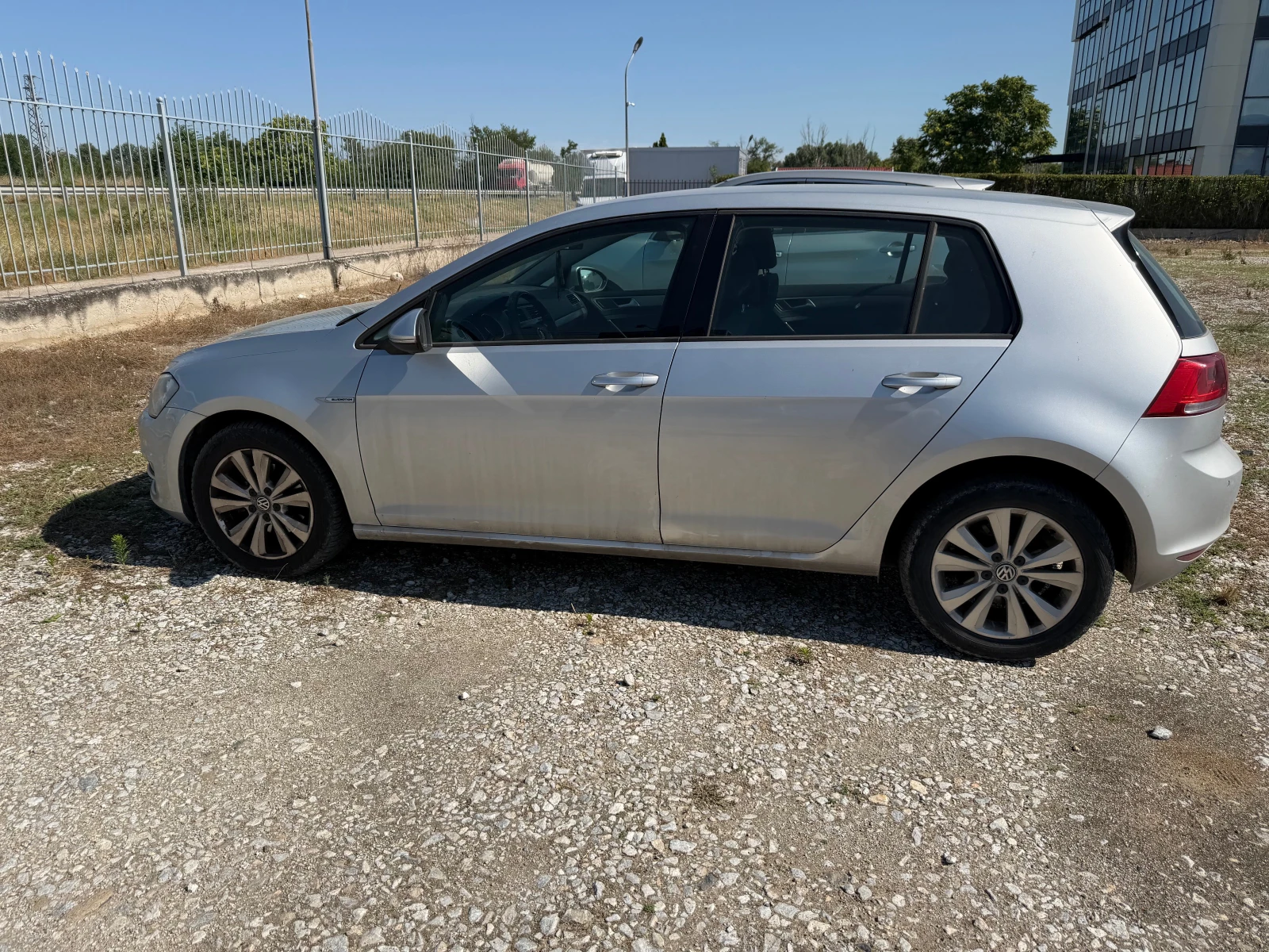 VW Golf 1.4 TGI, снимка 8 - Автомобили и джипове - 55197139