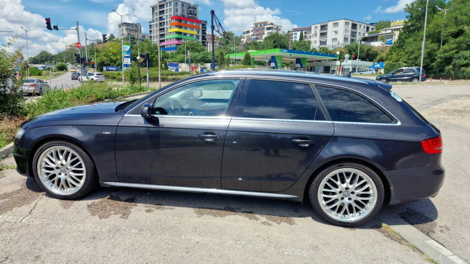 Audi A4 3.0, снимка 5 - Автомобили и джипове - 55415526