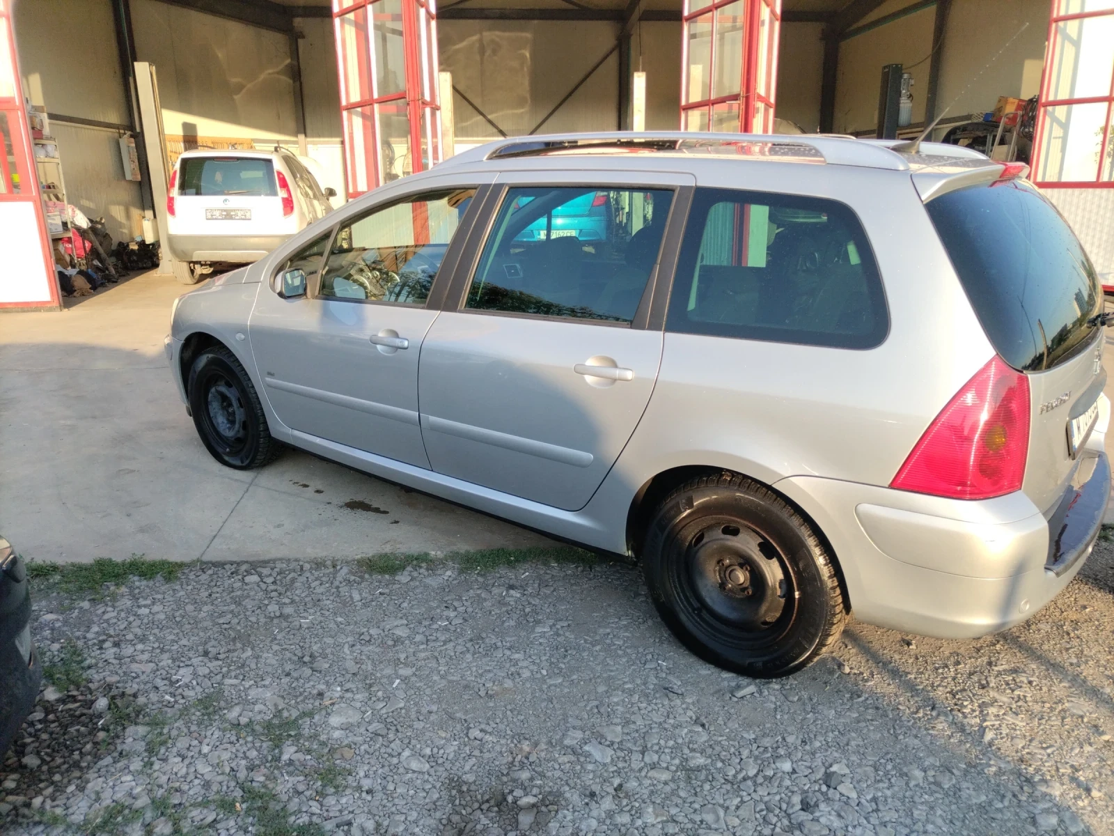 Peugeot 307 1.6 hdi, снимка 7 - Автомобили и джипове - 55535447