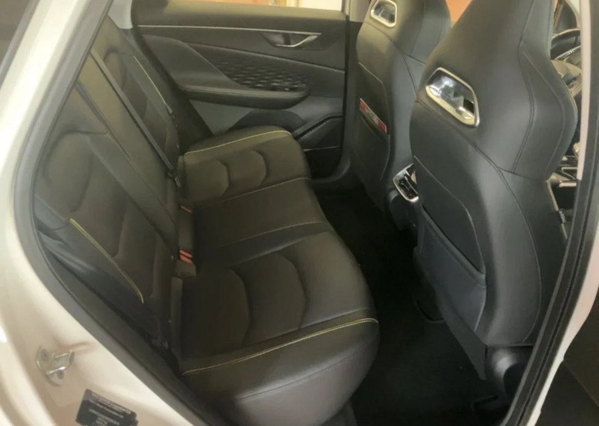 Omoda 5 Hybrid Premium-Line 224 �.�. ���/������.2025�. | Mobile.bg � ����������� 8