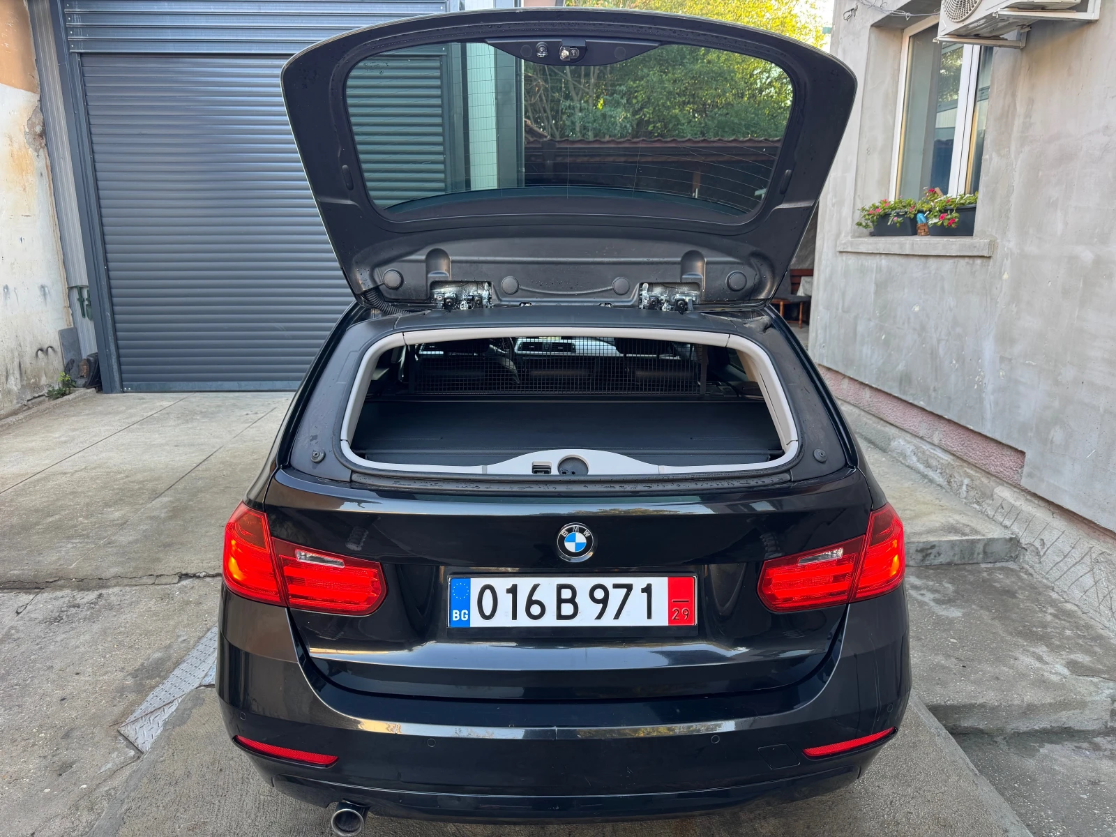 BMW 318 2.0d, снимка 16 - Автомобили и джипове - 56377943