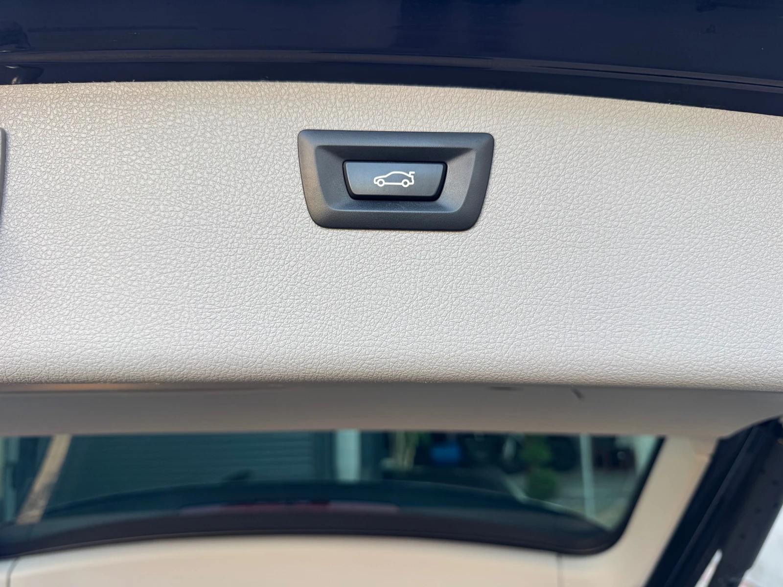 BMW 318 2.0d, снимка 14 - Автомобили и джипове - 56377943