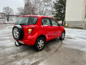 Daihatsu Terios 1.5 Автомат няма газ, снимка 5