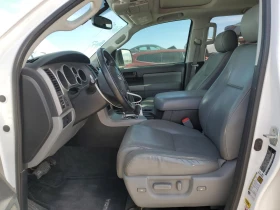 Toyota Sequoia 5.7* V8* ПОДГРЕВ* КАМЕРА* КЕЙЛЕС* КОЖА, снимка 7