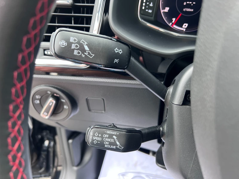 Seat Ateca 1.5 TSI FR FACELIFT LED ACC NAVI EURO 6D TOP   , снимка 12 - Автомобили и джипове - 51251734