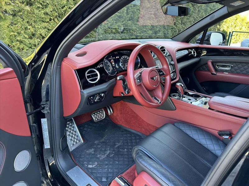 Bentley Bentayga 6.0 W12, снимка 10 - Автомобили и джипове - 52255376