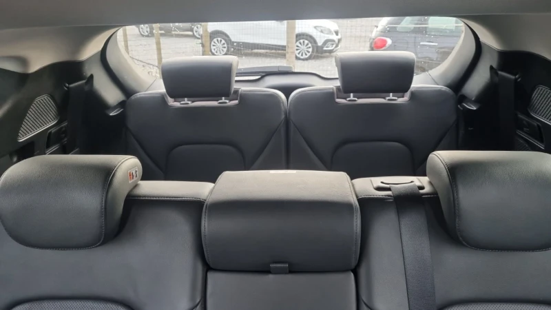 Hyundai Santa fe 2.2CRDI 4WD.Facelift.7места.Keyless.Обдухване., снимка 15 - Автомобили и джипове - 52917144