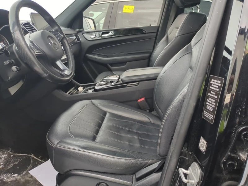 Mercedes-Benz GLE * 400 * ОБДУХВАНЕ* ПОДГРЕВ* ПАНОРАМА* , снимка 5 - Автомобили и джипове - 53420715