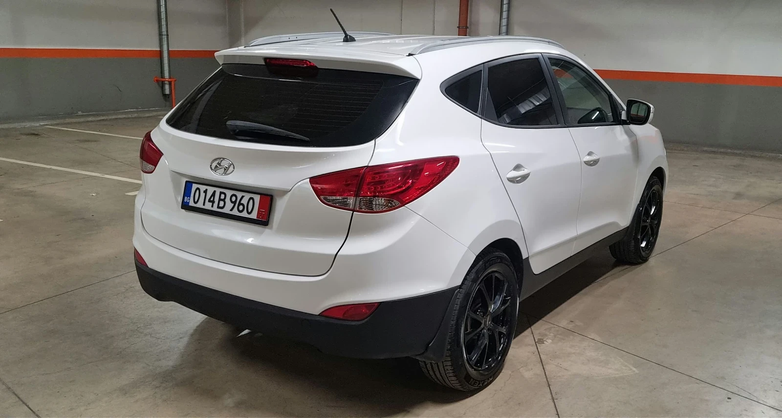 Hyundai IX35 2.0i 4x4 - изображение 3