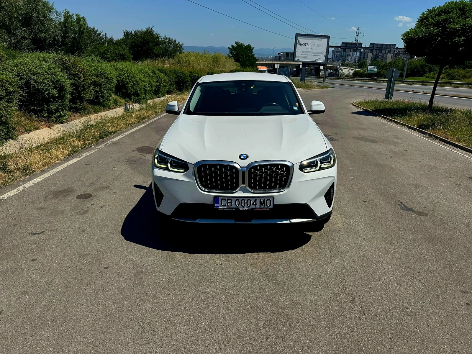 BMW X4  2.0  HYBRID   - изображение 6