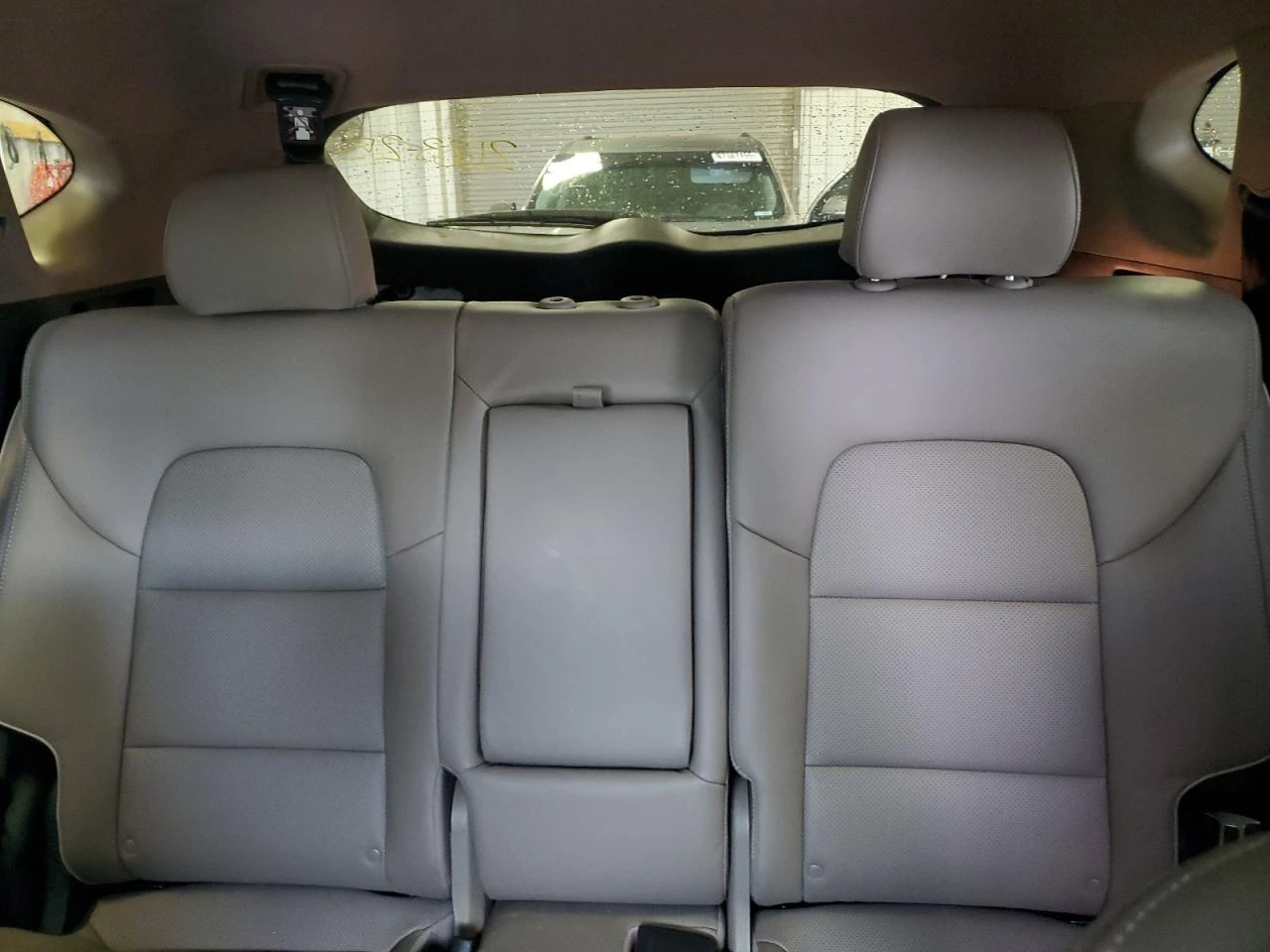 Hyundai Tucson LIMITED 4X4 КРАЙНА ЦЕНА! - изображение 10