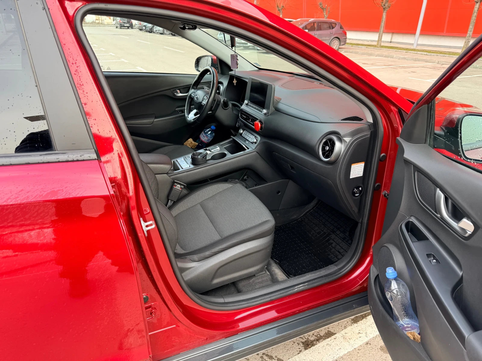 Hyundai Kona, снимка 6 - Автомобили и джипове - 53719145