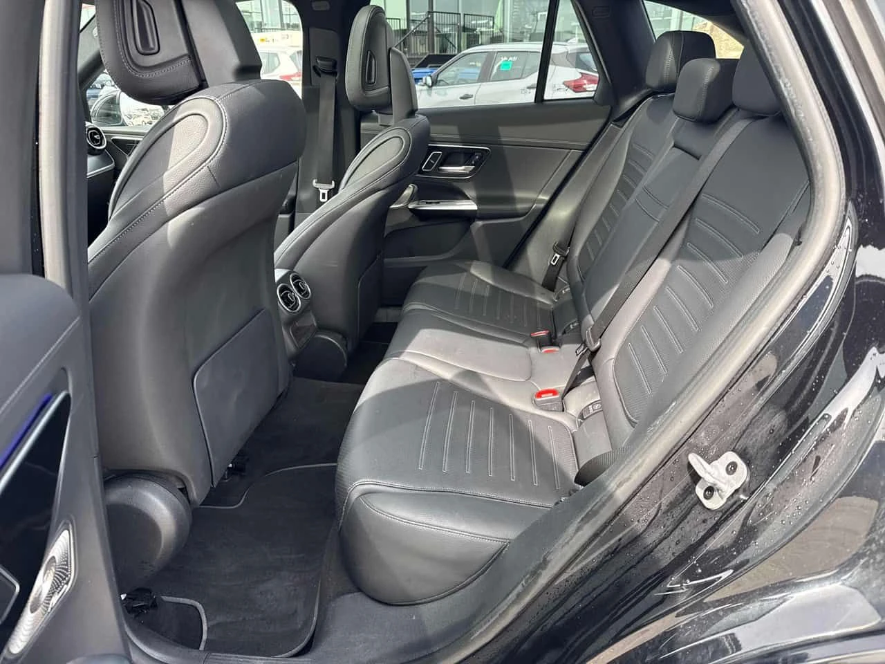 Mercedes-Benz GLC 300 / DISTRONIC / 360 / BURMESTER , снимка 11 - Автомобили и джипове - 54071188