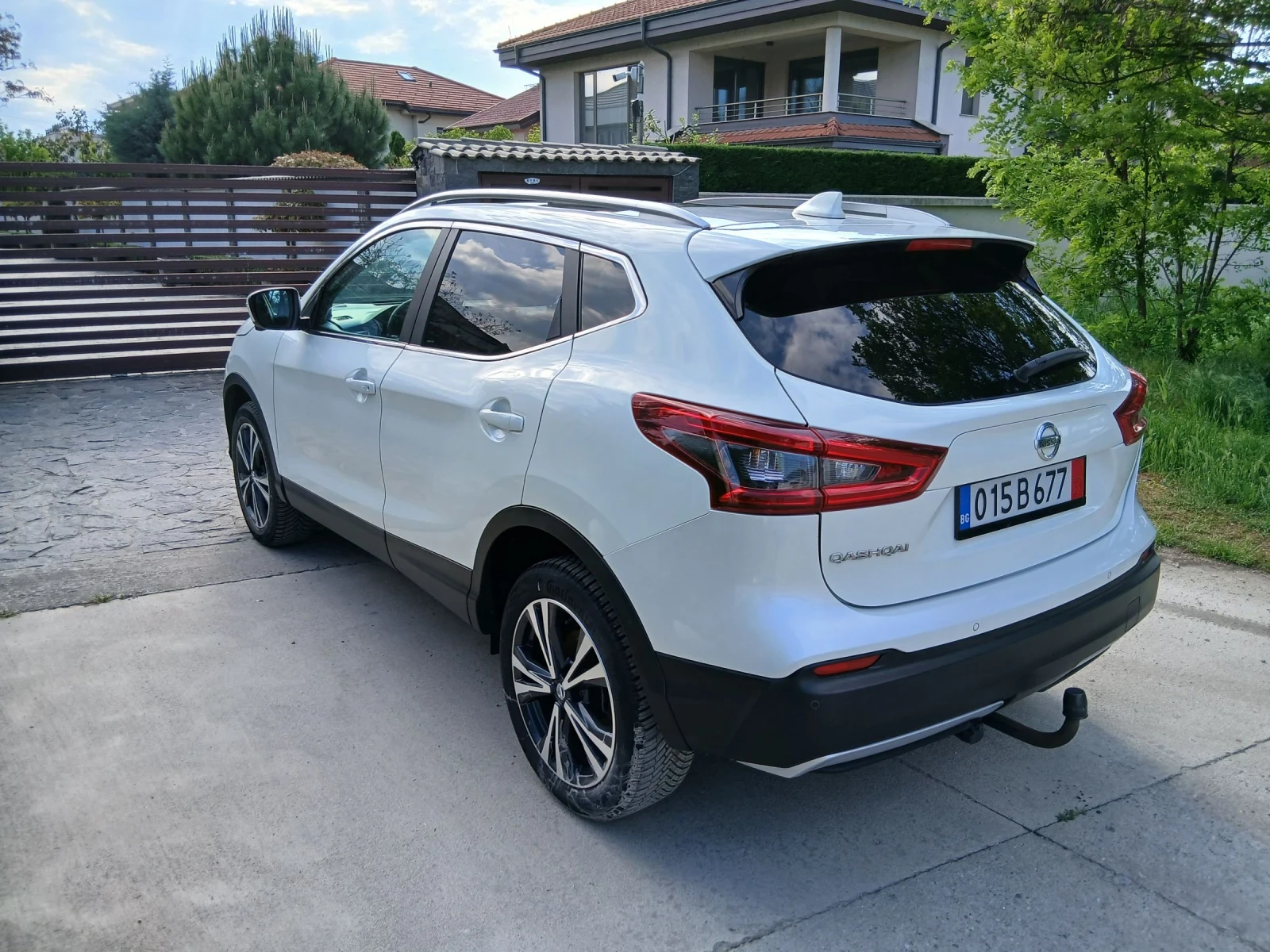 Nissan Qashqai N-Connecta, снимка 6 - Автомобили и джипове - 54087239