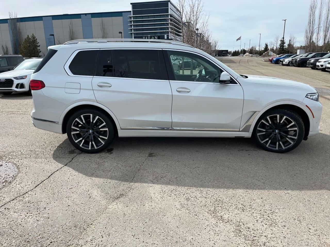 BMW X7 xDrive40i/360/HUD/��������/��������� | Mobile.bg � ����������� 4