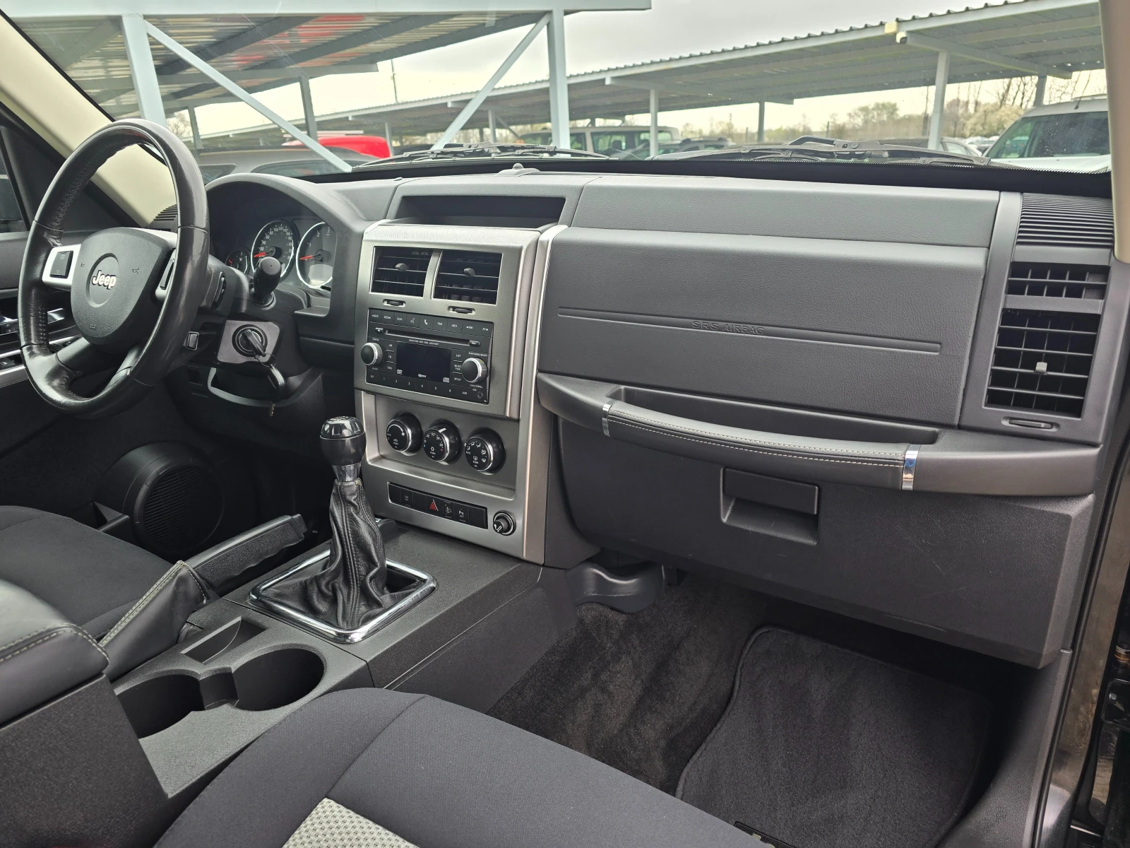 Jeep Cherokee 2, 8 CRDI НОВ ВНОС !! РЕАЛНИ 110000 км. !!, снимка 9 - Автомобили и джипове - 54171246