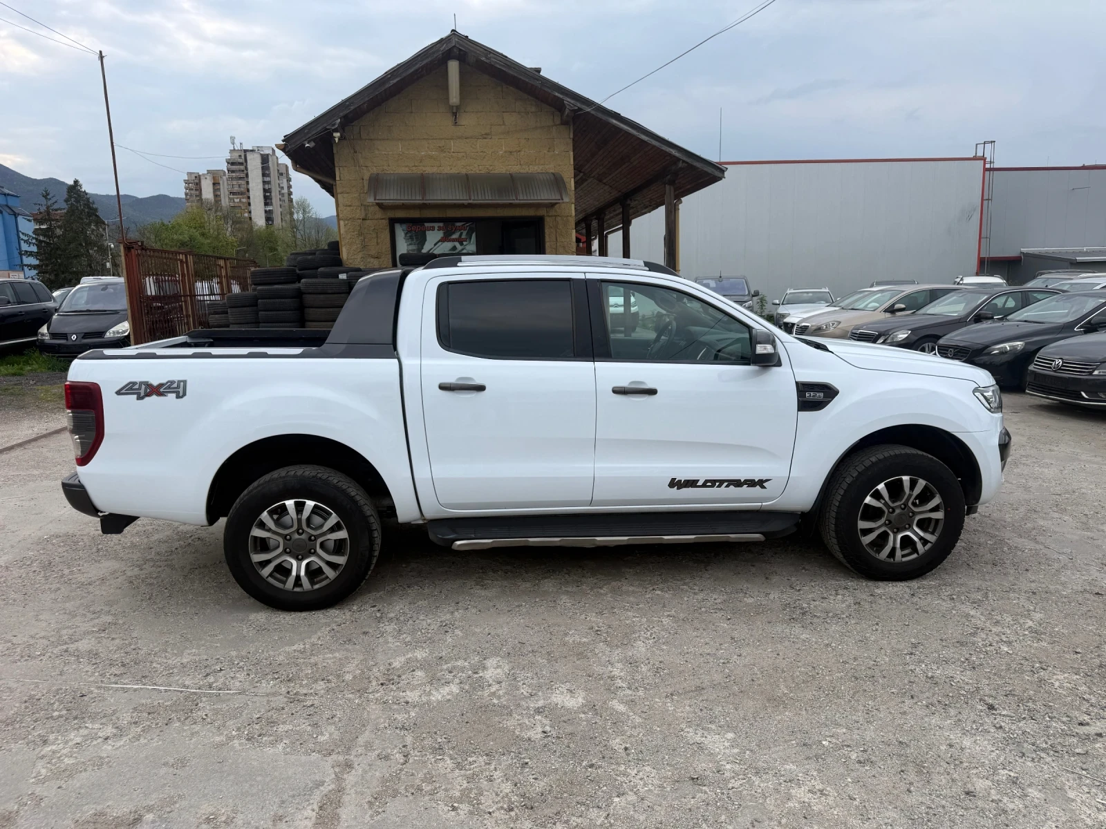 Ford Ranger 3.2 tdci Wildtrak, снимка 3 - Автомобили и джипове - 54259053