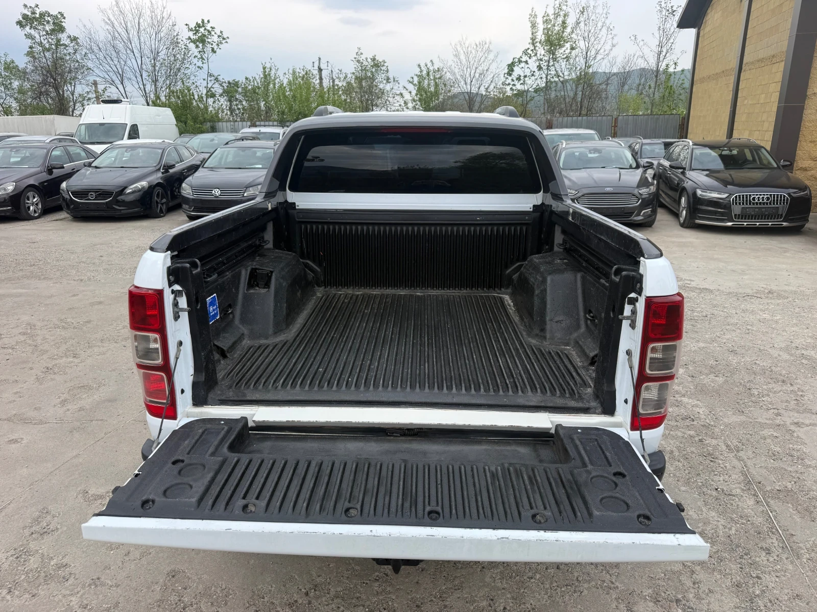 Ford Ranger 3.2 tdci Wildtrak, снимка 8 - Автомобили и джипове - 54259053