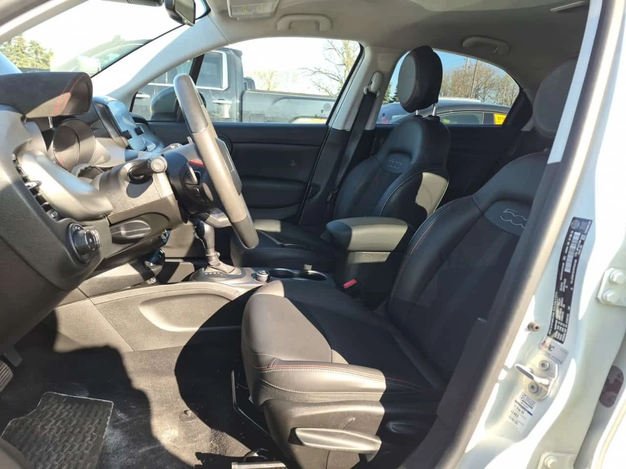 Fiat 500X SPORT 177HP! CARFAX, снимка 5 - Автомобили и джипове - 54326743