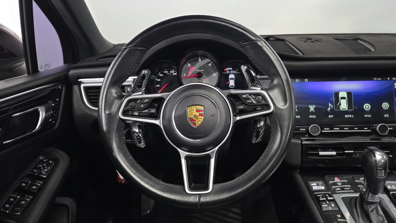 Porsche Macan S Diesel* ЕЛ. БАГАЖНИК* ЛЮК* КРАЙНА ЦЕНА, снимка 13 - Автомобили и джипове - 55496236