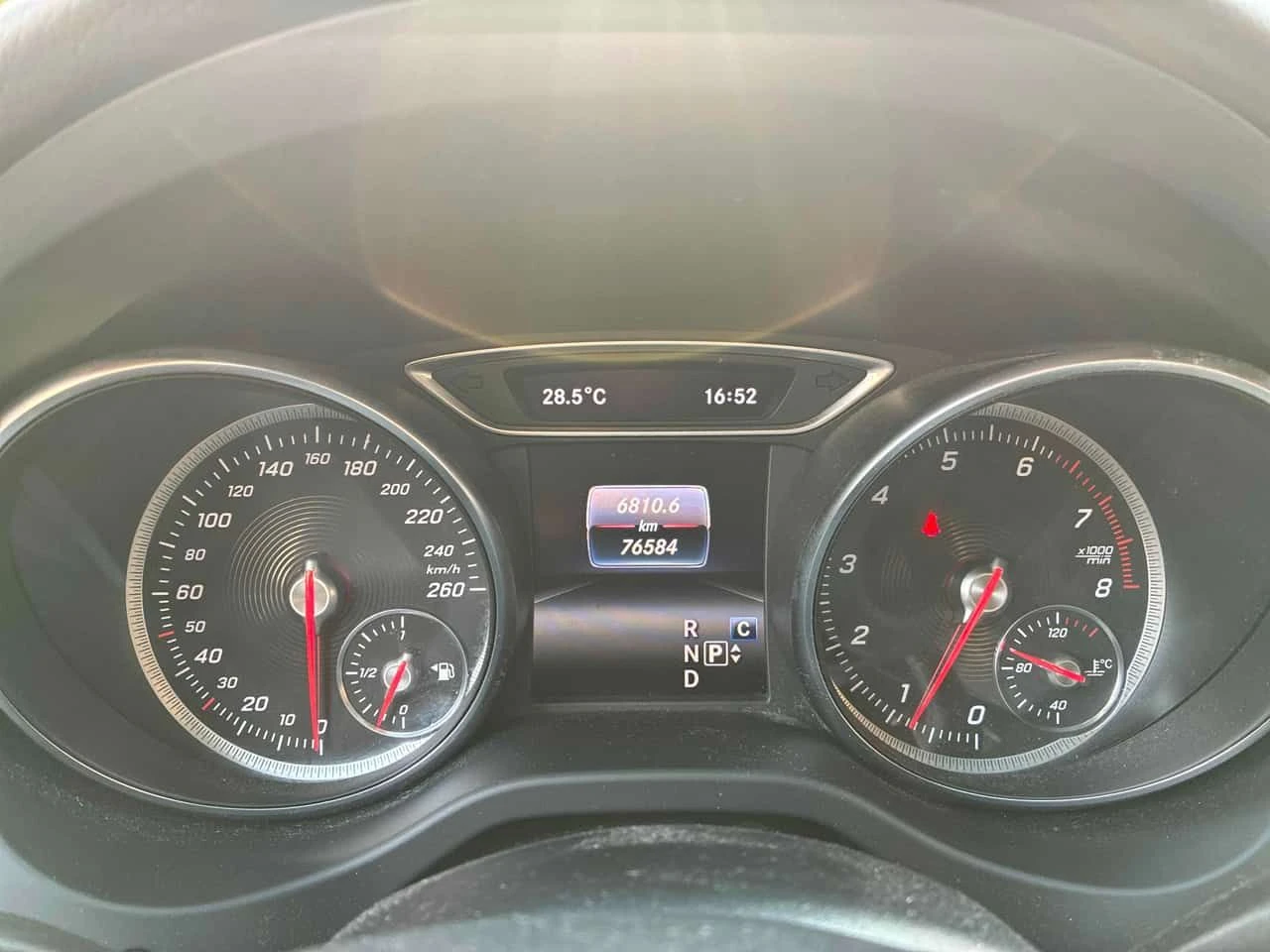 Mercedes-Benz GLA * 250 * АВТОКРЕДИТ БЕЗ ПЪРВОНАЧАЛНА ВНОСКА* , снимка 8 - Автомобили и джипове - 55507949
