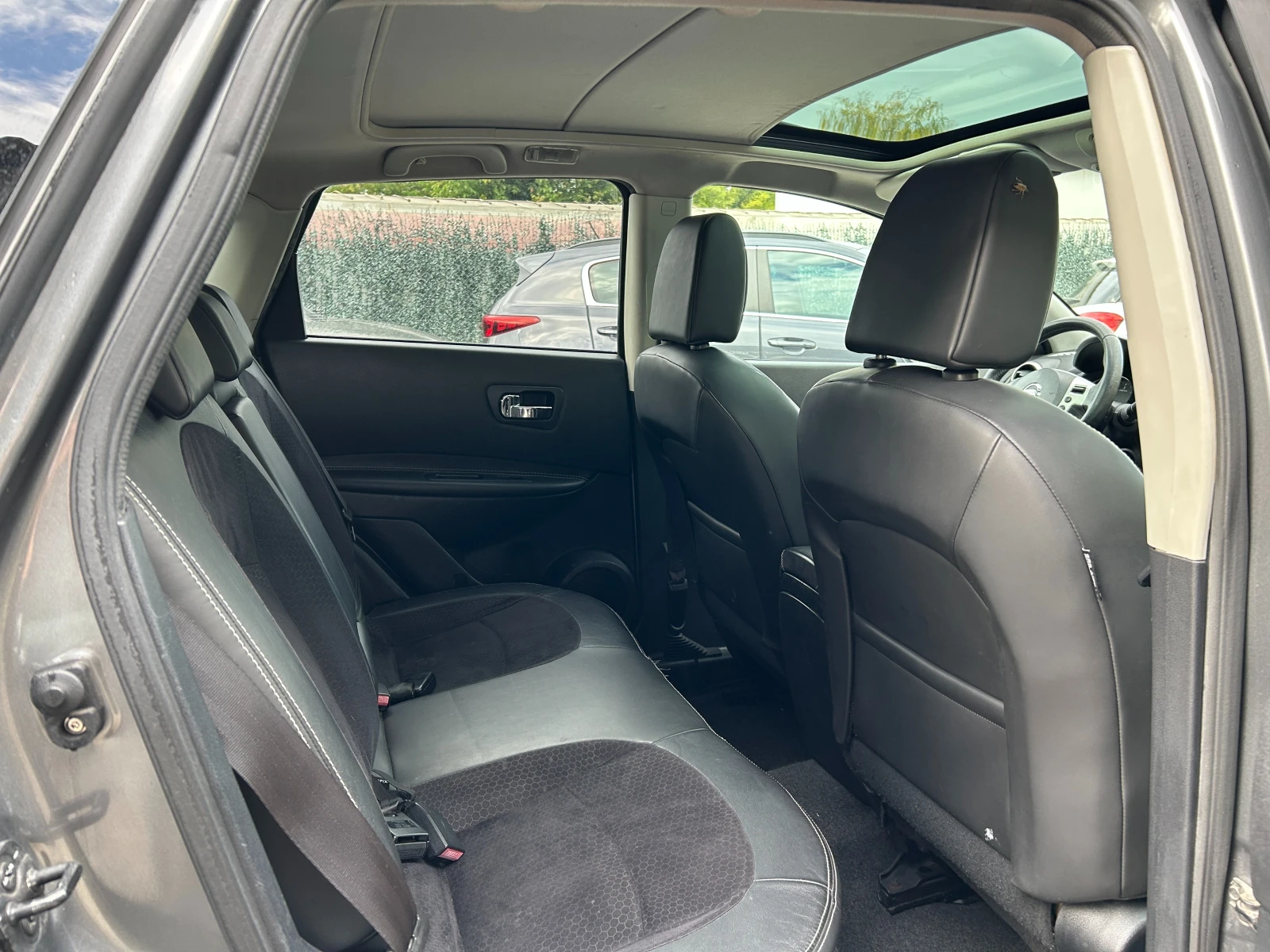 Nissan Qashqai /TEKNA 1, 5 DCI, снимка 12 - Автомобили и джипове - 56588208