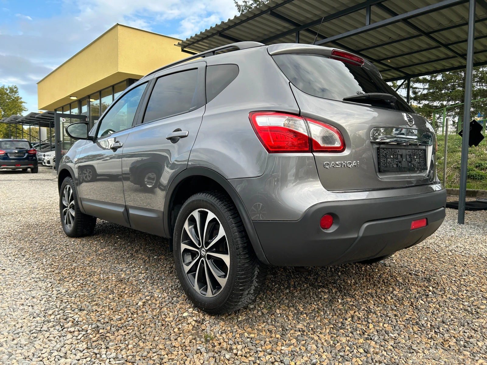 Nissan Qashqai /TEKNA 1, 5 DCI, снимка 4 - Автомобили и джипове - 56588208