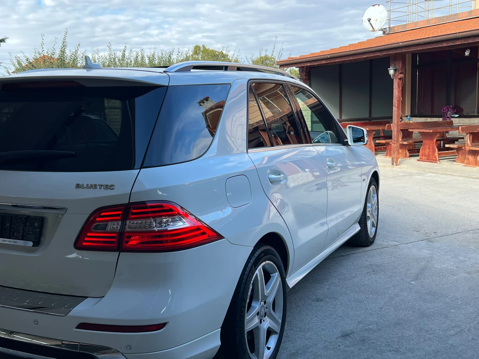 Mercedes-Benz ML 350 AMG PREMIUM, снимка 5 - Автомобили и джипове - 56723431