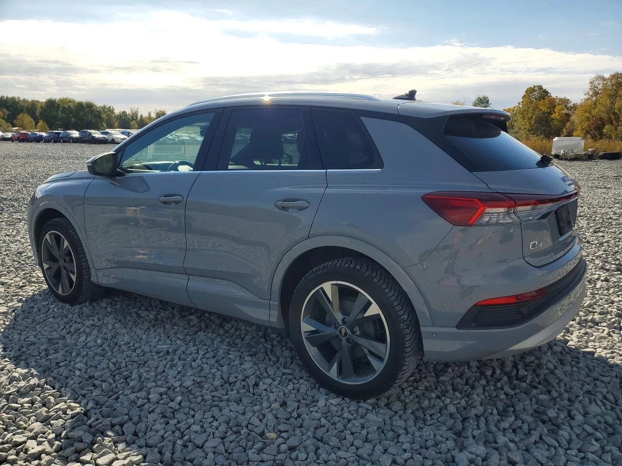 Audi Q4 E-TRON PRESTIGE, снимка 2 - Автомобили и джипове - 56742071