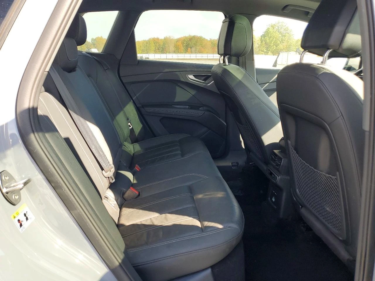 Audi Q4 E-TRON PRESTIGE, снимка 11 - Автомобили и джипове - 56742071