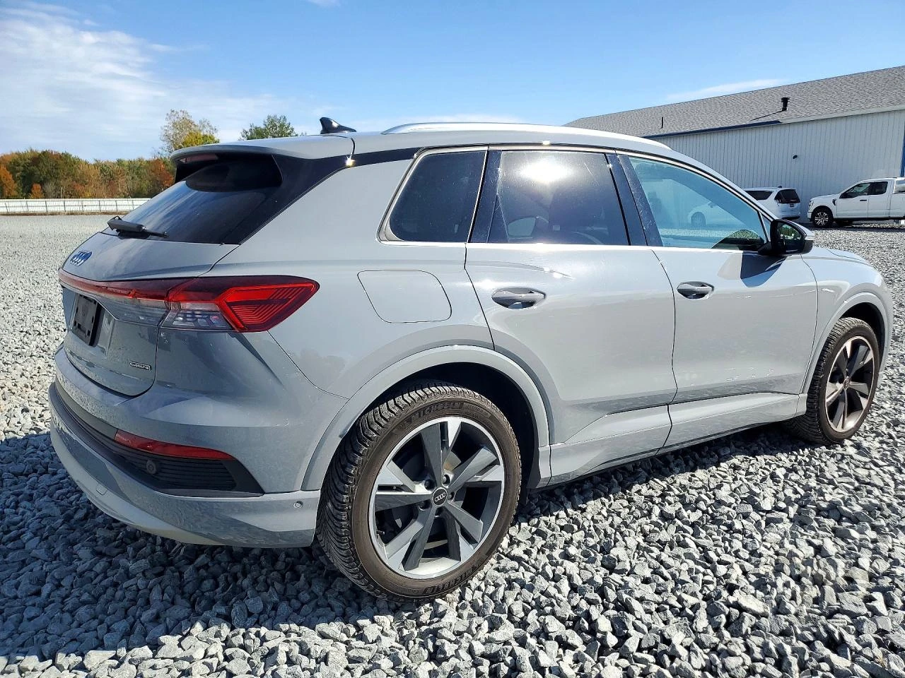 Audi Q4 E-TRON PRESTIGE, снимка 3 - Автомобили и джипове - 56742071