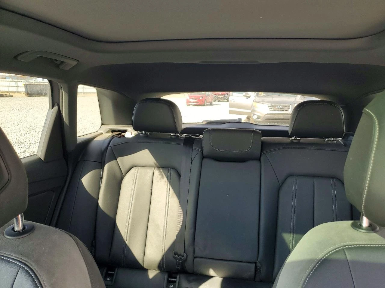 Audi Q4 E-TRON PRESTIGE, снимка 10 - Автомобили и джипове - 56742071