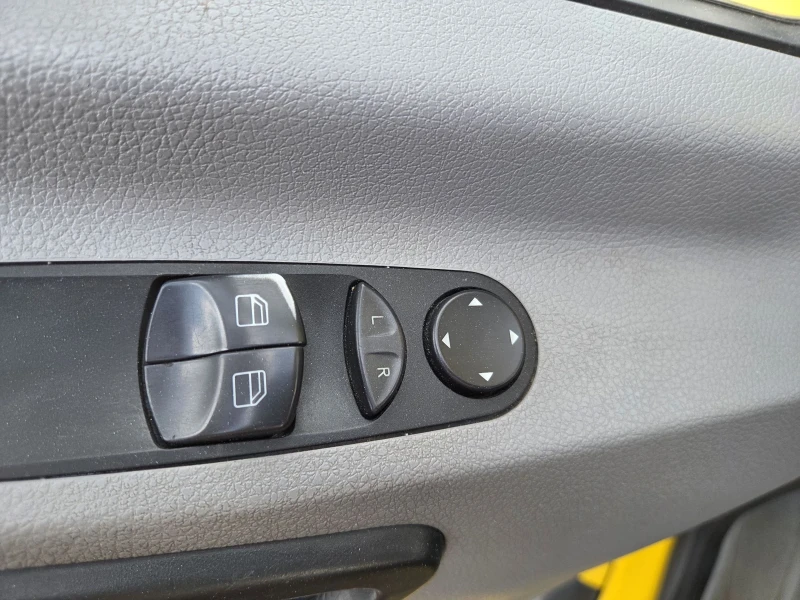 Mercedes-Benz Sprinter 516 CDI, Климатик, 5 метра, снимка 12 - Бусове и автобуси - 51183707