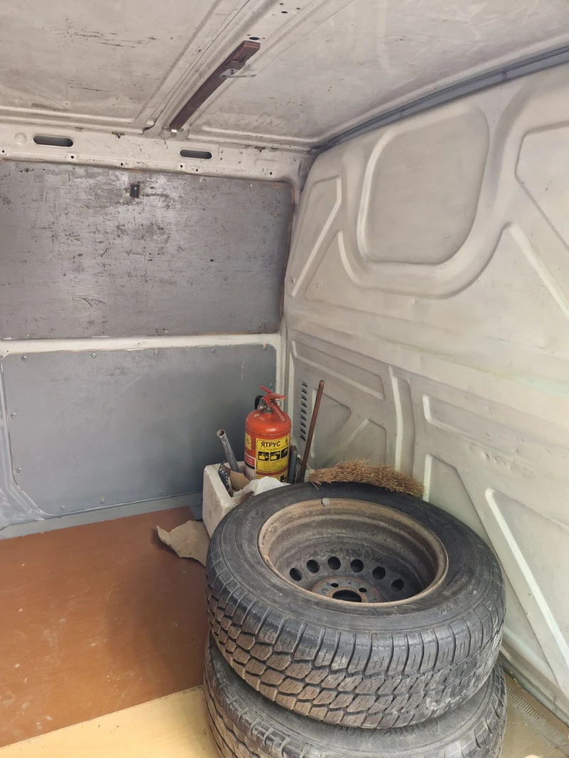 Mercedes-Benz Vito 108CDI, снимка 4 - Бусове и автобуси - 52285293