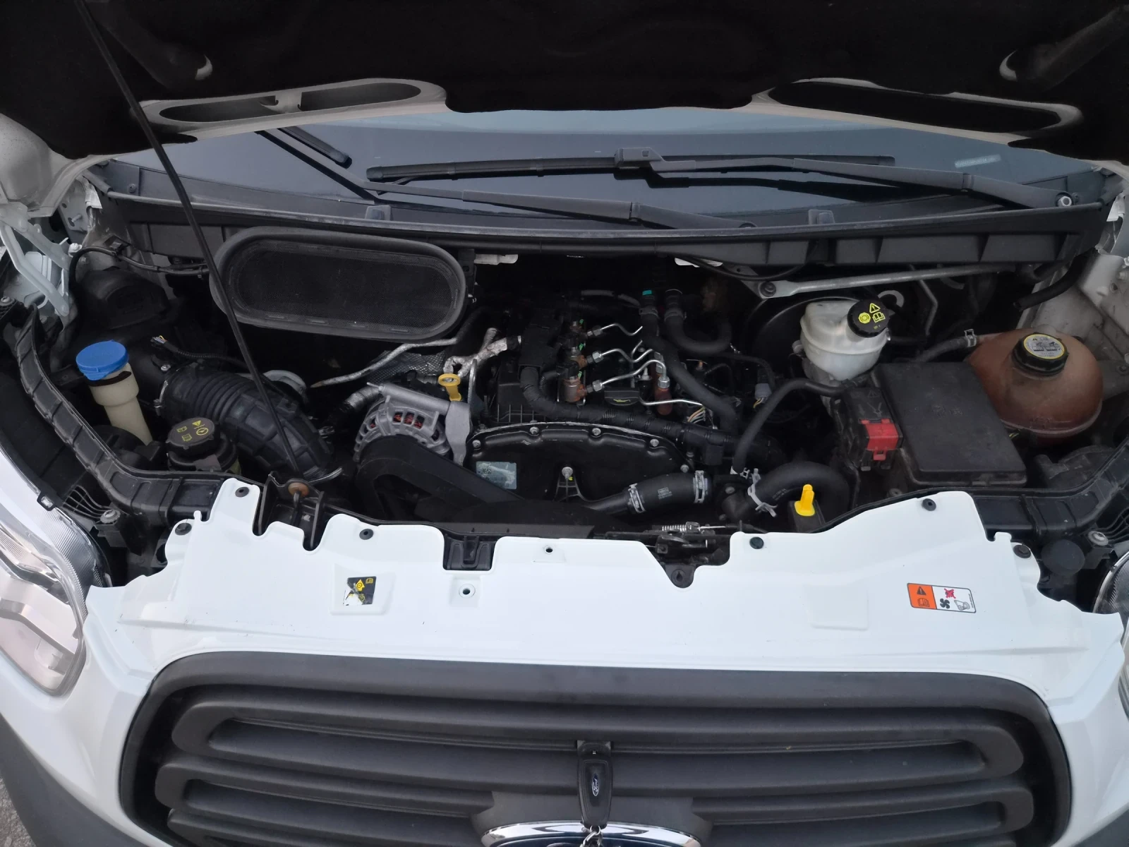 Ford Transit 2.2 TDCI, снимка 15 - Бусове и автобуси - 55601443