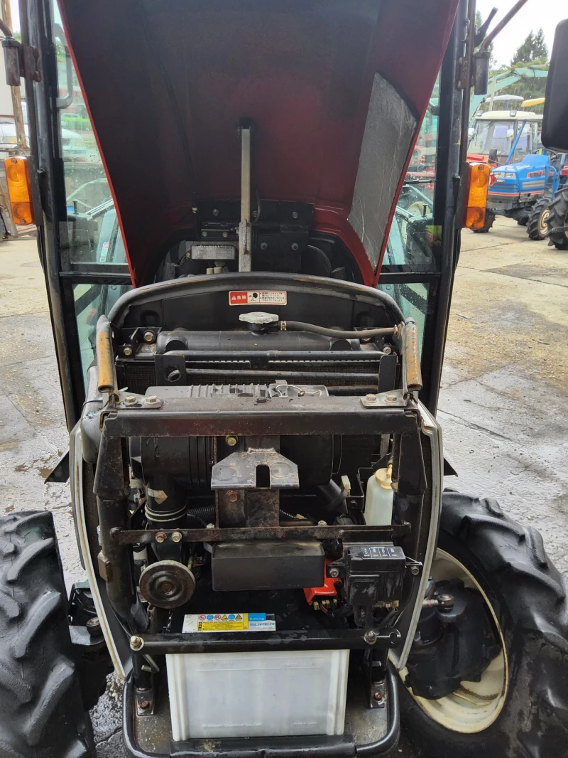 Трактор Yanmar 33 ЯПОНИЯ , снимка 3 - Селскостопанска техника - 48017522