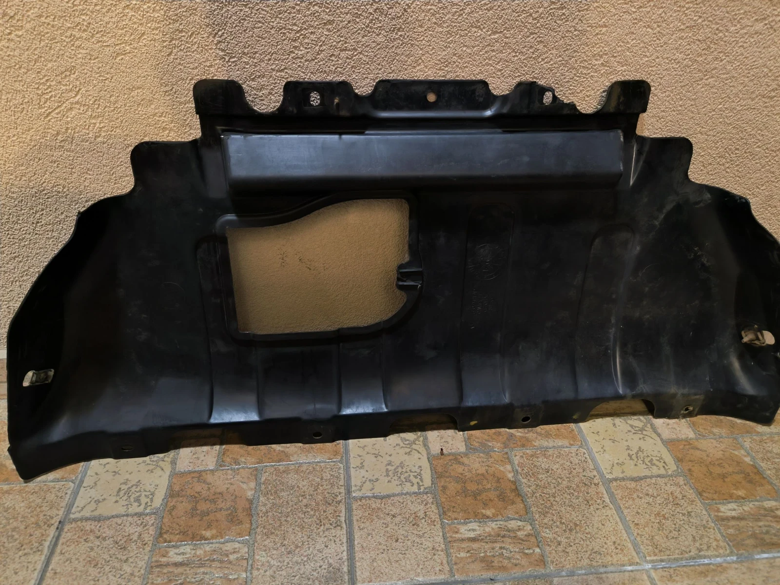 Кора за под двигател за Гранд Чероки wk2 след 2012г., снимка 2 - Части - 53978724