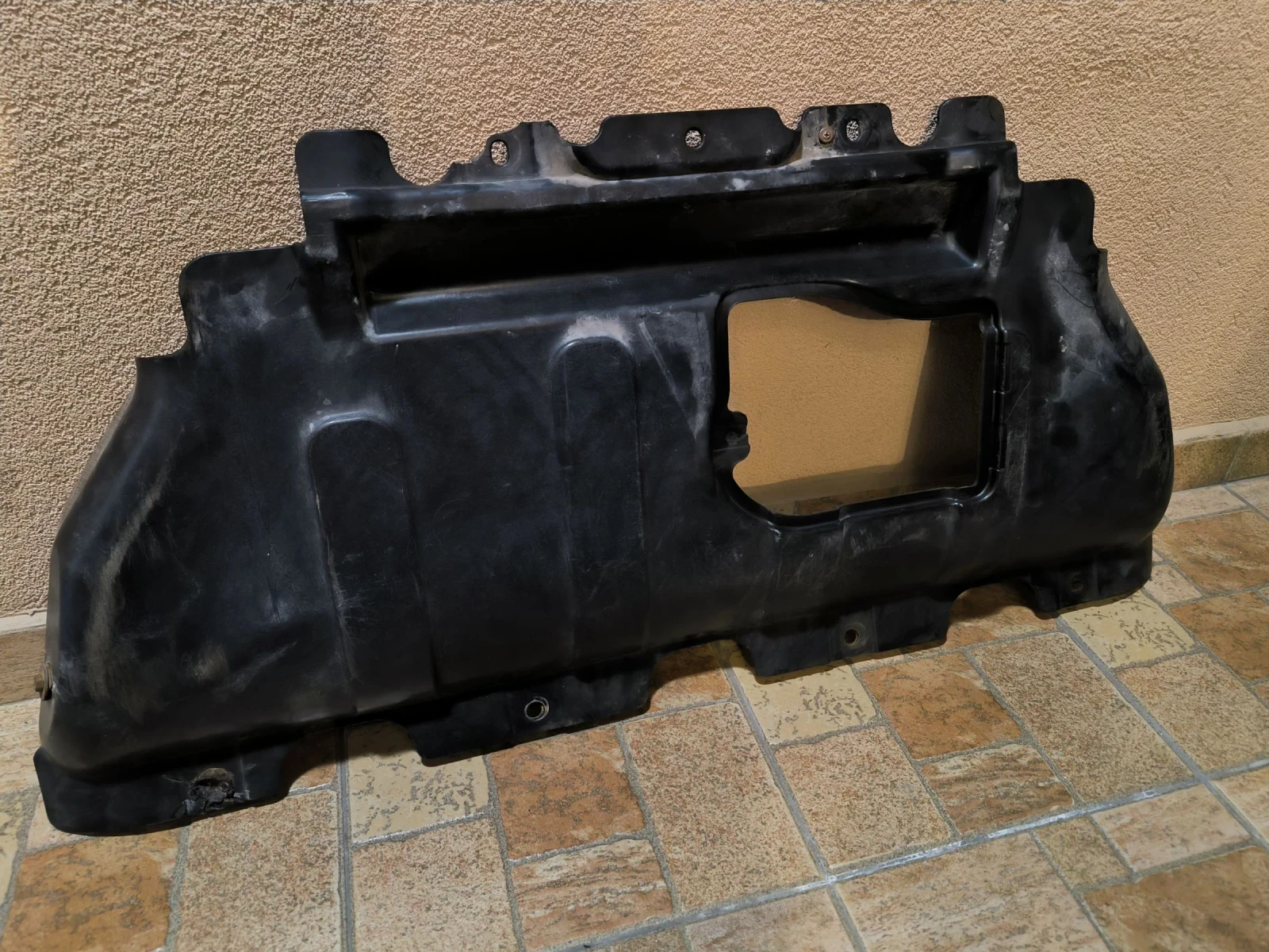 Кора за под двигател за Гранд Чероки wk2 след 2012г.