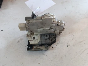 ����� �� �������� �� ����� (����� ����) 4G0839015 Audi A7