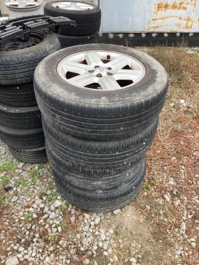 Гуми с джанти 235/65R17, снимка 3