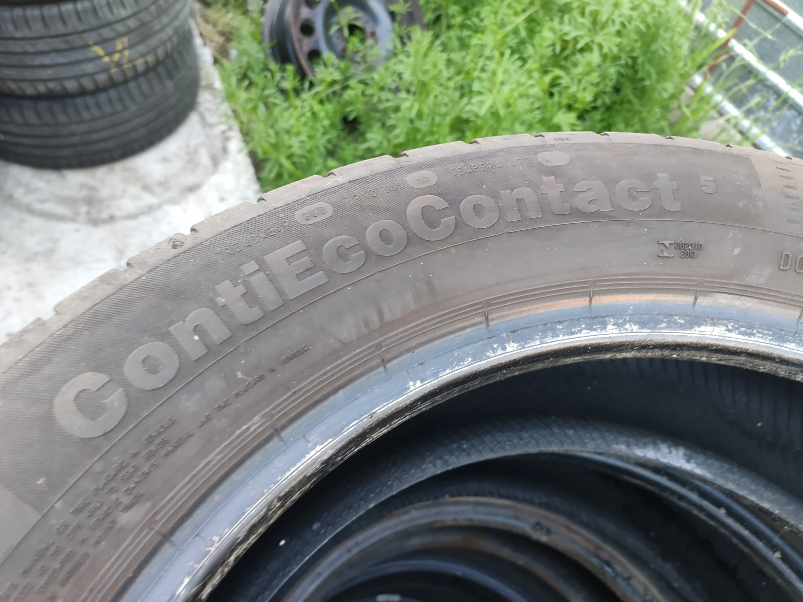 Гуми Летни 215/55R17, снимка 7 - Гуми и джанти - 55581475