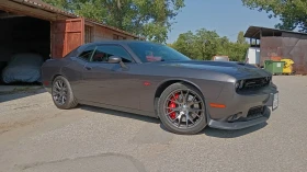 Dodge Challenger SRT392, снимка 2