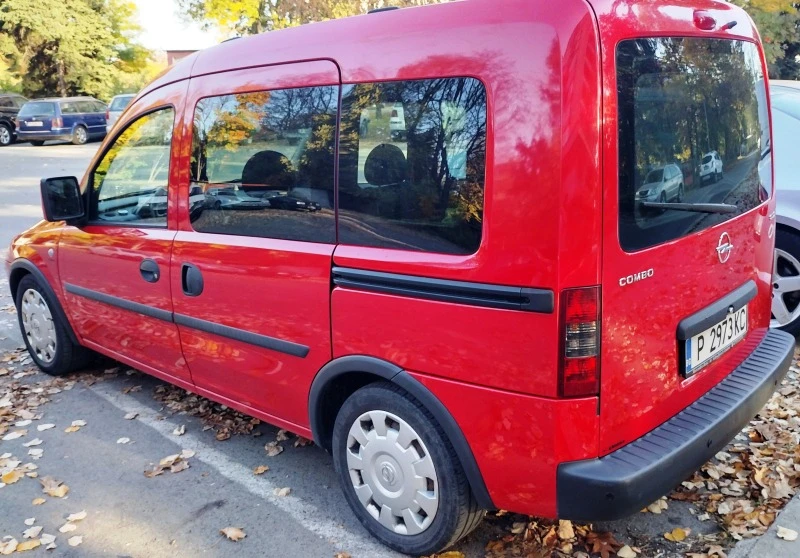 Opel Combo, снимка 6 - Автомобили и джипове - 47450964