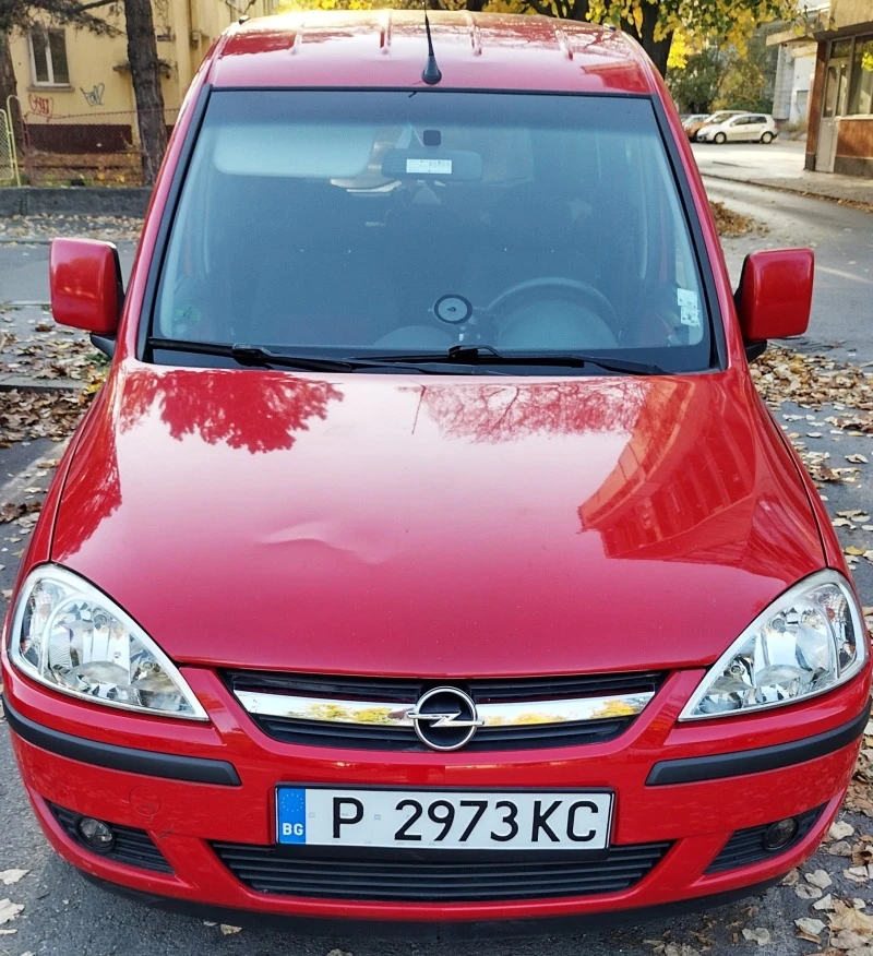 Opel Combo, снимка 1 - Автомобили и джипове - 47450964