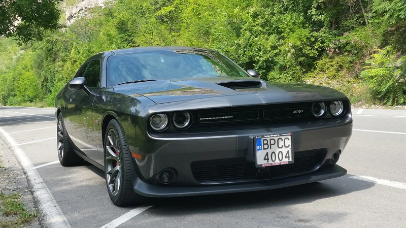 Dodge Challenger SRT392, снимка 15 - Автомобили и джипове - 48329941