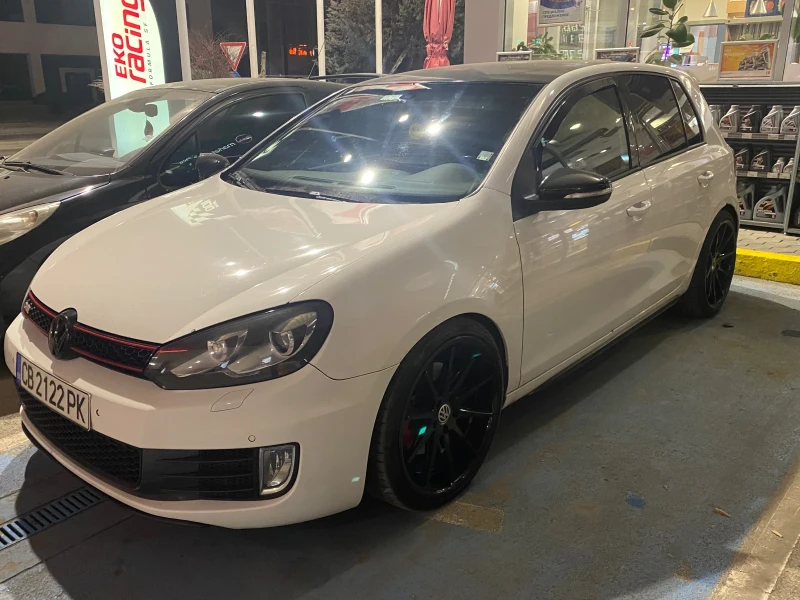 VW Golf 2.0 GTI TSI САМО ЗА ЦЕНИТЕЛИ НА МАРКАТА, снимка 7 - Автомобили и джипове - 47527897